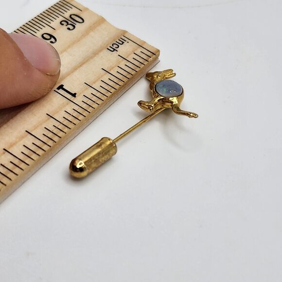 Vintage Kangaroo Tie Stick Pin Australia Faux Opal Gold Tone Small Figural - Picture 4 of 4